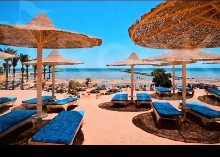 Sunny Karma Sea & Pool View *