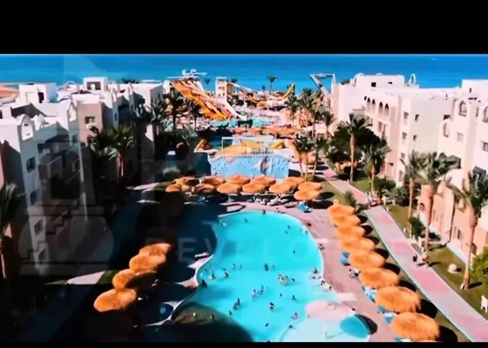 Sunny Karma Sea & Pool View Vendégház *