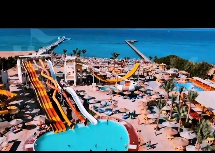 Sunny Karma Sea & Pool View *
