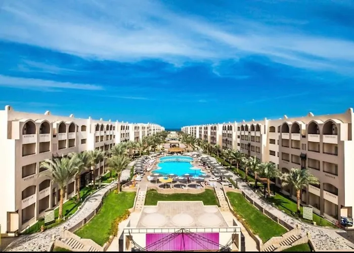 Sunny Karma Sea & Pool View * Gurdaka